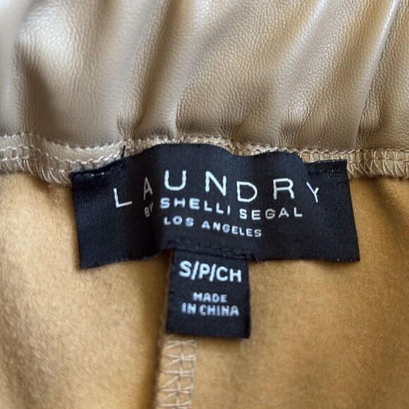 Laundry By Shelli Segal Tan Faux Vegan Leather High Waist Shorts - Picture 2 of 5